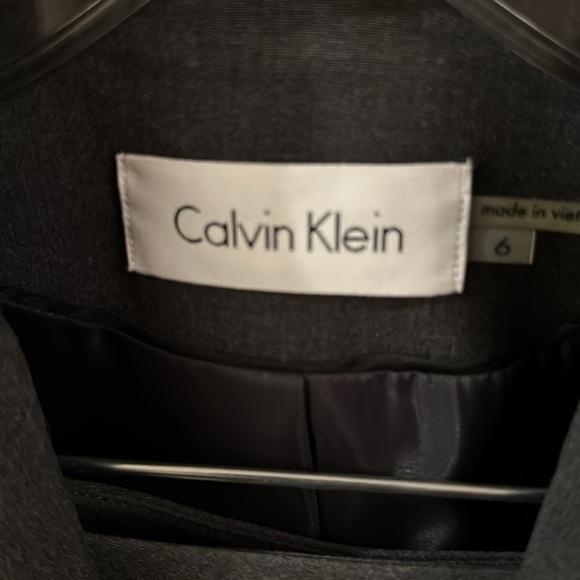 EUC CALVIN KLEIN SUIT SEPARATES BLAZER SZ6 PANTS SZ4 Charcoal Grey - Picture 4 of 6